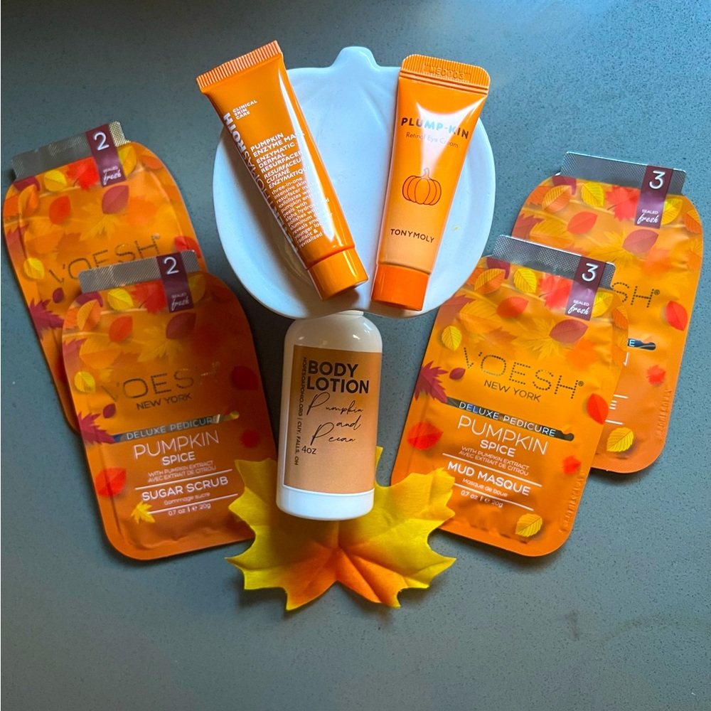 Pumpkin Spa Day (Face, Feet, Body, Eyes)